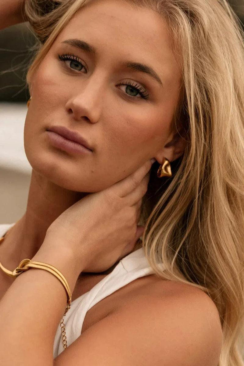 Leni Hoop Earrings
